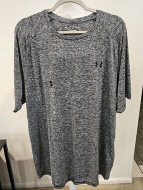 Under Armour Men's Black Heather Performance Short Sleeve Shirt Size XXL NWT